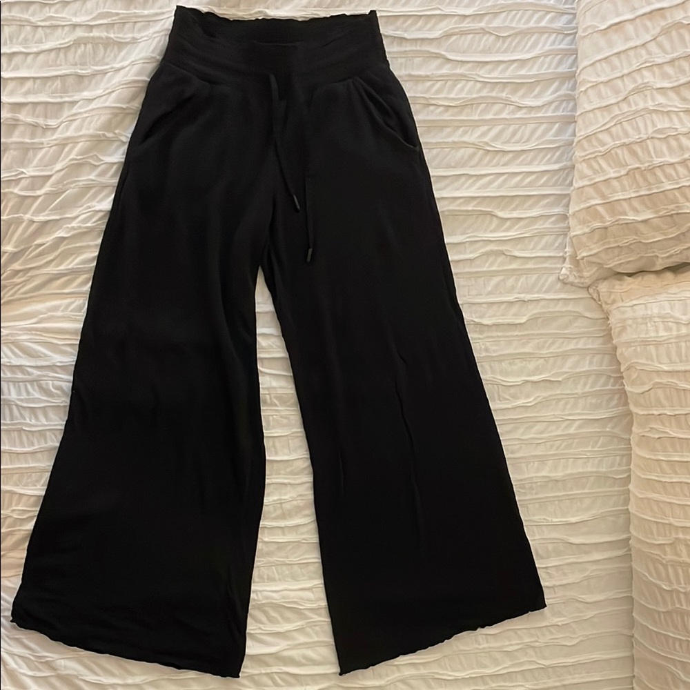 Athleta Black Yoga Pants